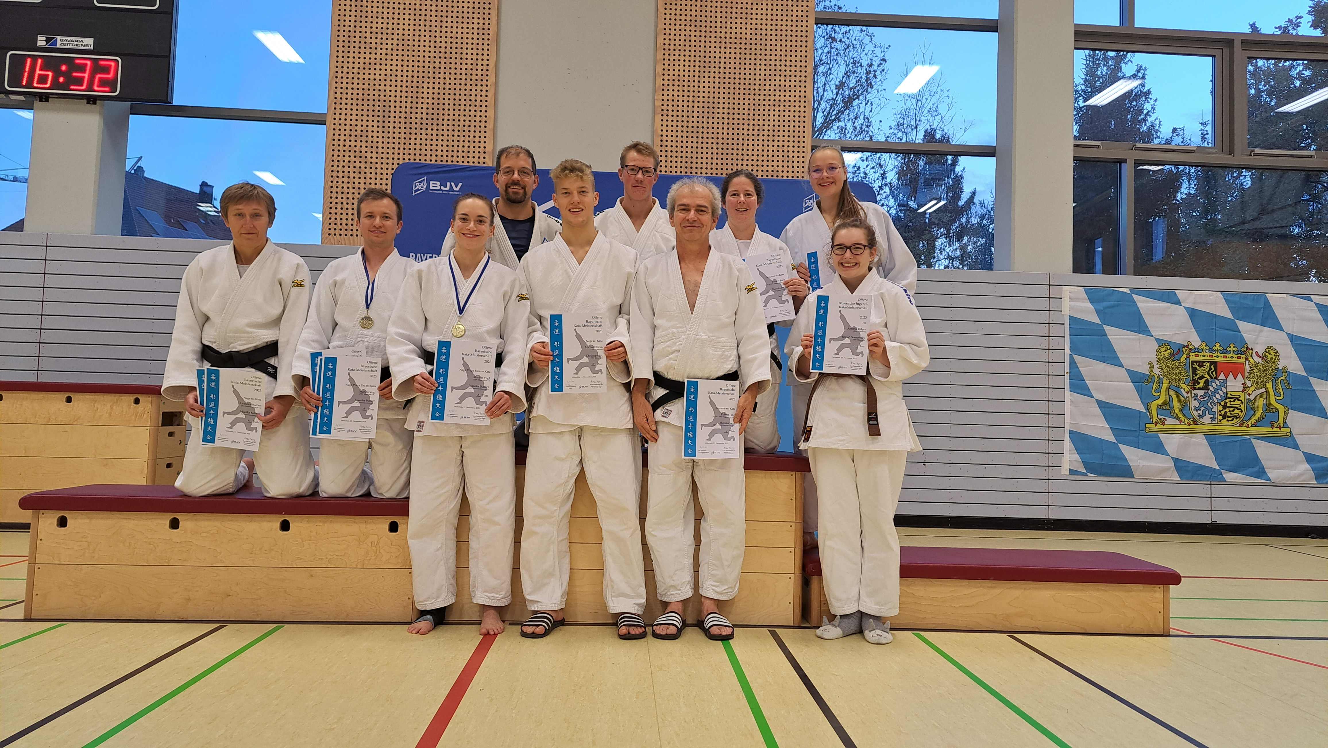 20231111 Kata Athleten aus Mitterfels Deggendorf Waldetzenberg